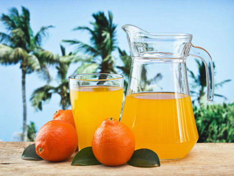 Tangerine夜店和果汁