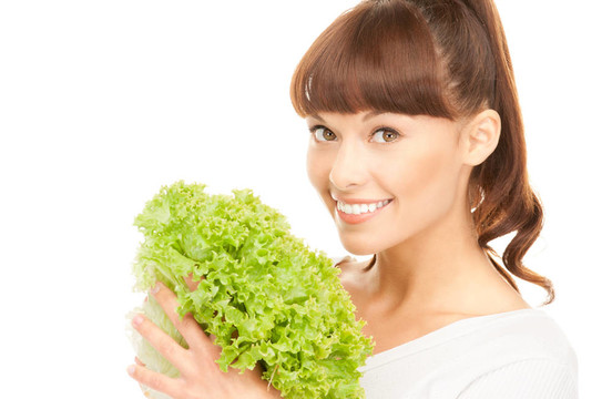 美麗的家庭主婦生菜白