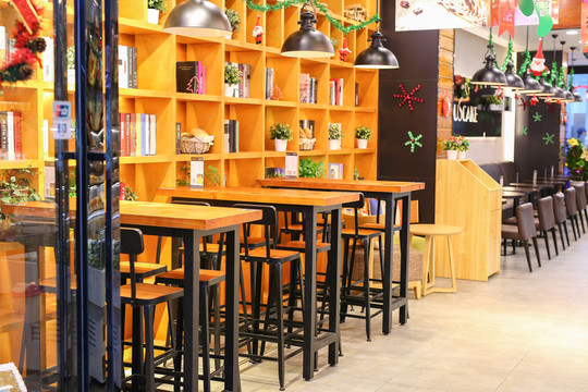 面包店內(nèi)景
