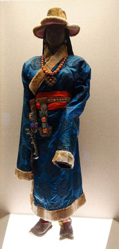 藏族服裝
