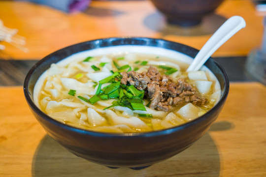 牛肉燴面