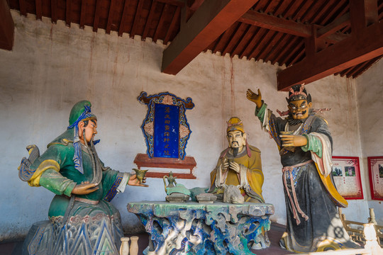 桃園結(jié)義雕塑