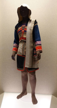 基諾族服裝