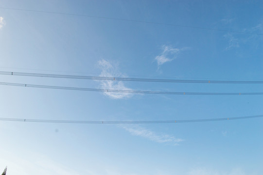 高壓電線