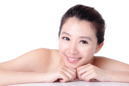 亞洲美女微笑臉特寫(xiě)