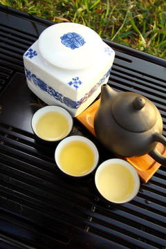 陽光下的中國茶具