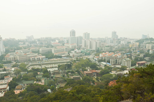 廈門(mén)市區(qū)鳥(niǎo)瞰圖；中國(guó)。