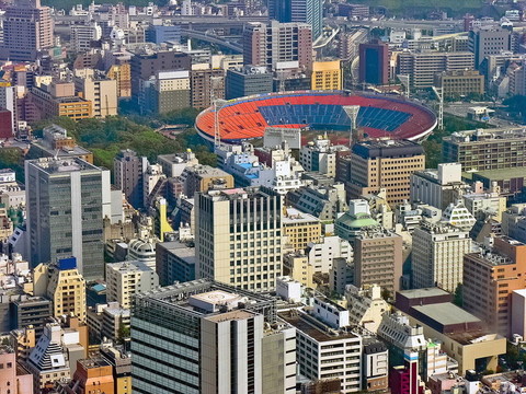 城市景觀與球場
