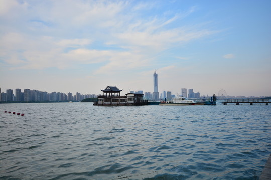 金雞湖