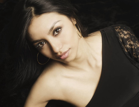 異國(guó)美女