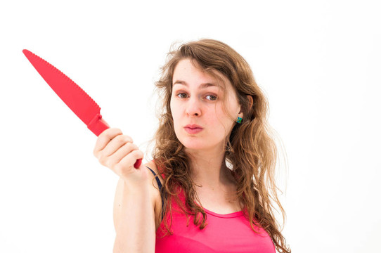 女人用刀