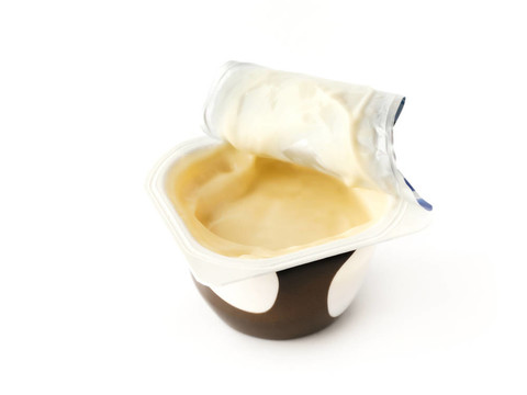 在一個塑料容器Mousse