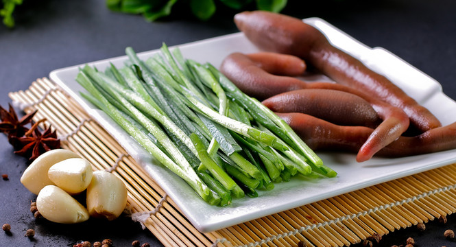海腸韭菜餃子原料