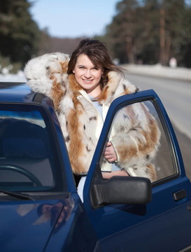 幸福的女人和她的車(chē)