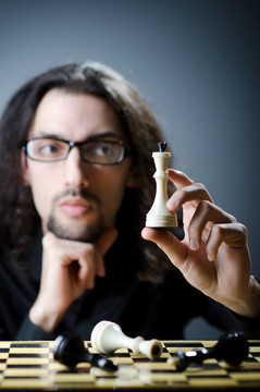 棋手玩他的游戲