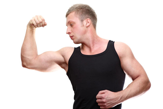 一個(gè)英俊的白種人的musculan人