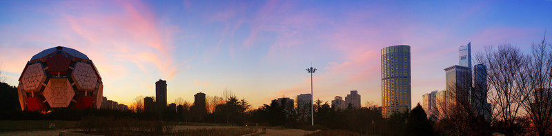 黃昏的勞動(dòng)公園