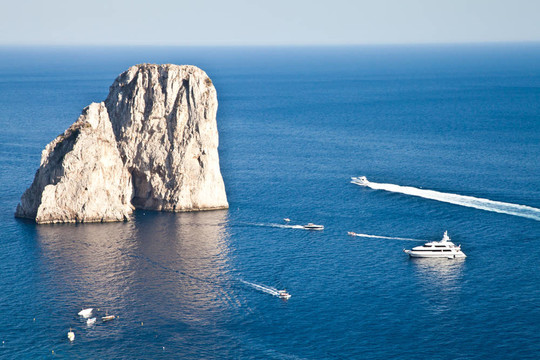 faraglioni di Capri