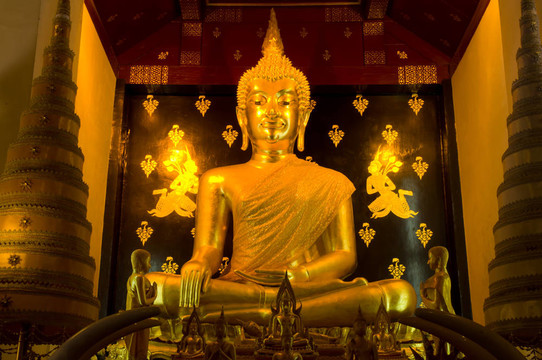 Wat Phra Sri拉塔納mahatat worama