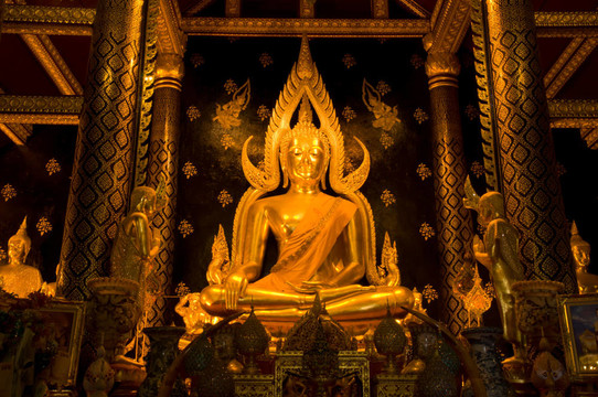 Wat Phra Sri拉塔納mahatat worama