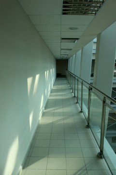 內(nèi)部建設