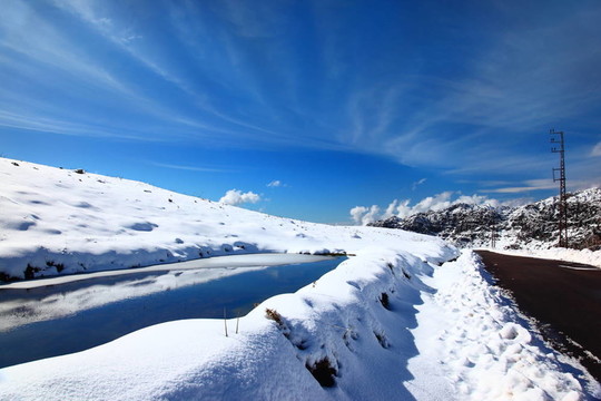 冬天湖景觀