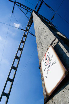 藍(lán)天電塔