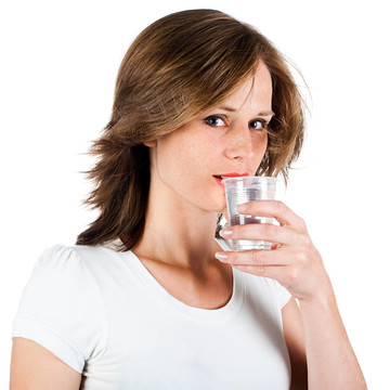 女子的飲用水