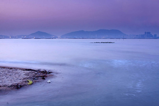 在香港冬天日落海岸
