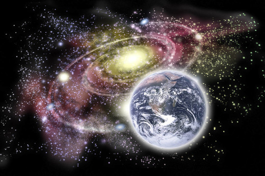 背景中的行星和星系