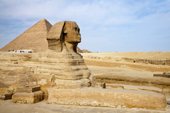 埃及金字塔的獅身人面像Giza