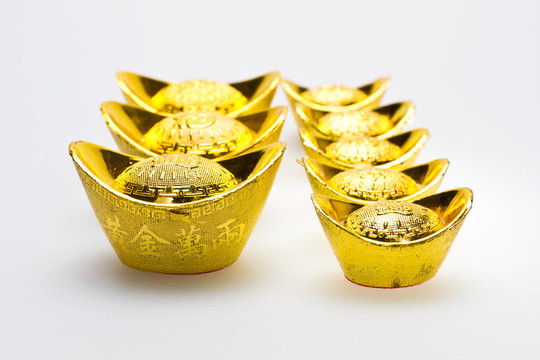 中國(guó)的金元寶排隊(duì)