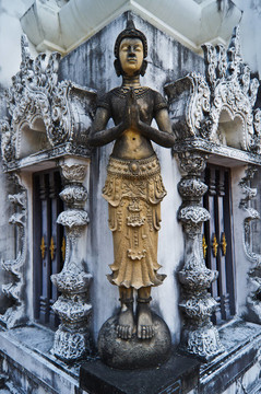 雕塑；紀(jì)念碑；泰國寺廟。