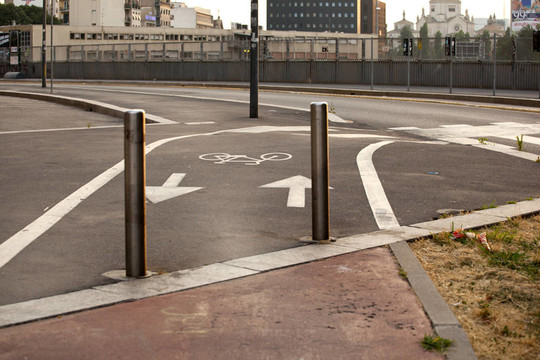 道路上的箭頭標志