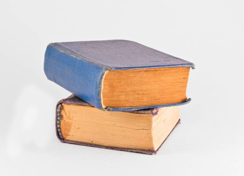 兩堆舊書