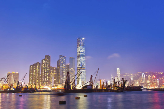 香港港船舶夕陽(yáng)工業(yè)
