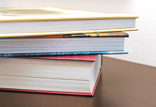 堆書