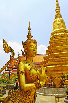 泰國雕塑在Wat Phra Kaeo。