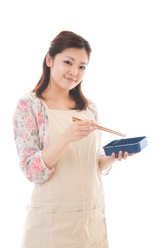做午飯的女人