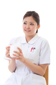 年輕的護(hù)士休息