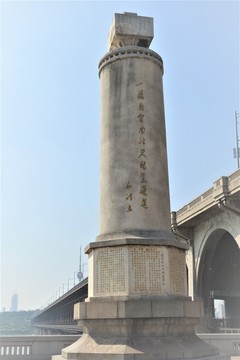 湖北武漢長(zhǎng)江大橋