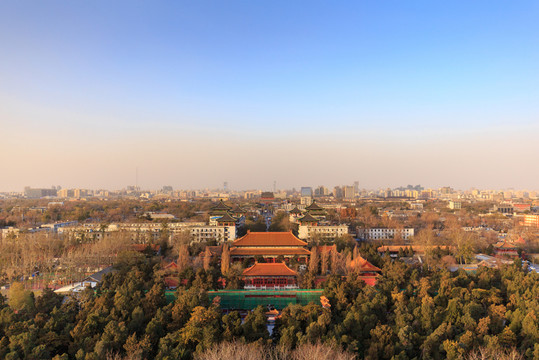 景山遠眺北京中軸線壽皇殿鼓樓
