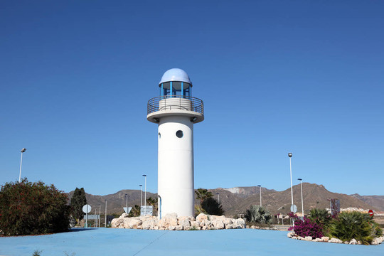 燈塔迂回在Puerto de Mazarron；穆爾西亞地區(qū)；西班牙