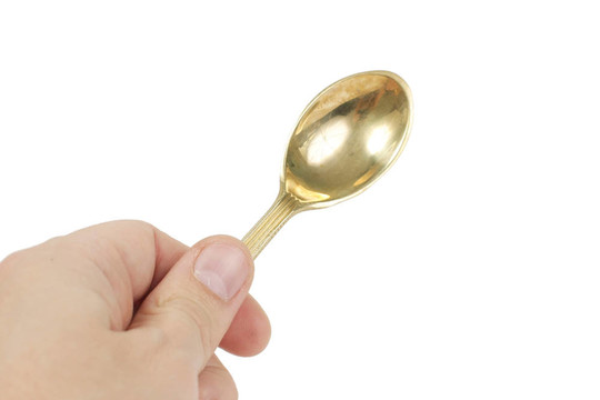 手中的金湯匙