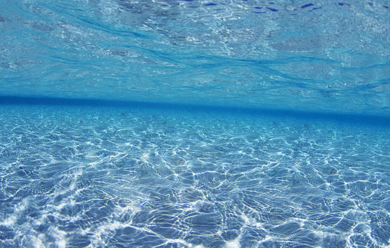 水下