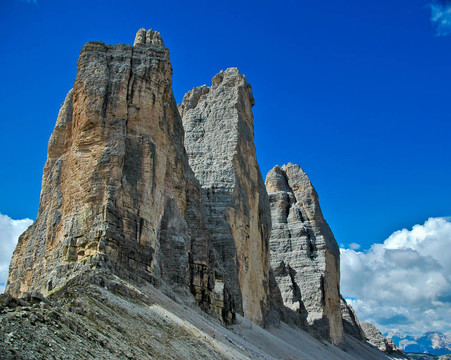 Tre Cime Lavaredo；白云巖-意大利