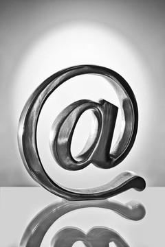 在符號(hào)