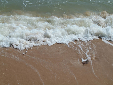 漣漪沖浪