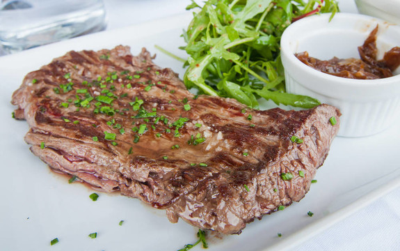 多汁的牛排牛肉