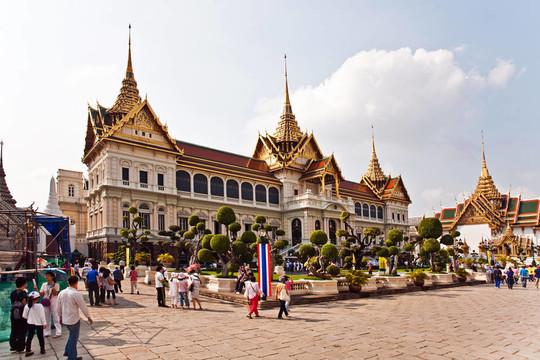 在曼谷宮殿的Chakri Maha Prasat